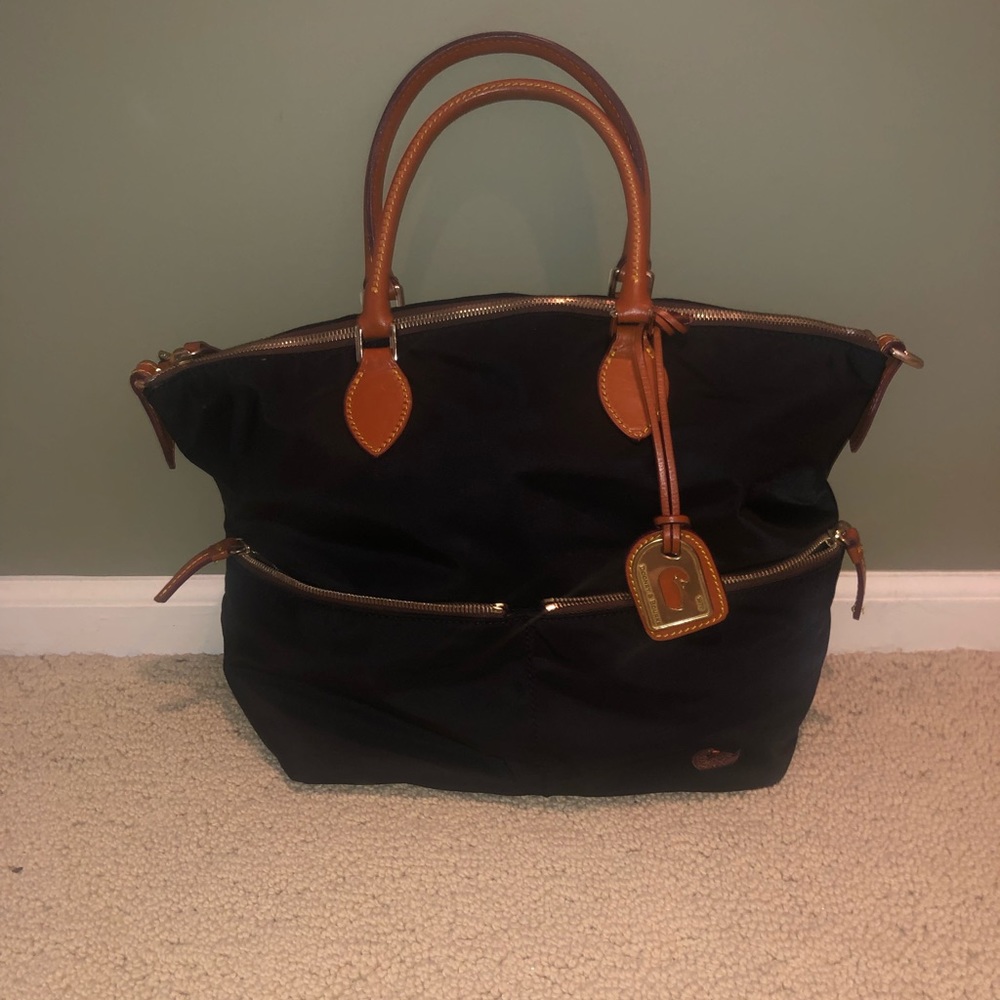 Dooney and Bourke Shoulder Bag
